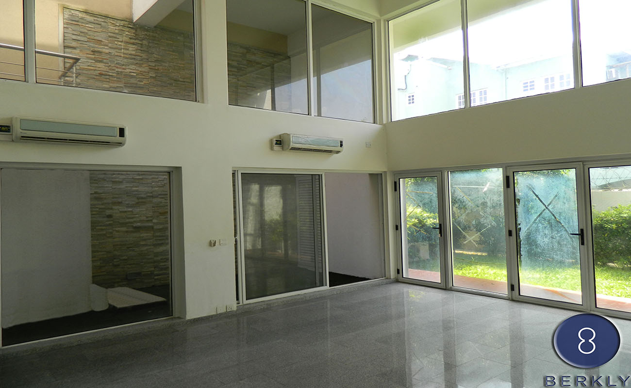 1 unit of 4 bedroom townhouse (8)