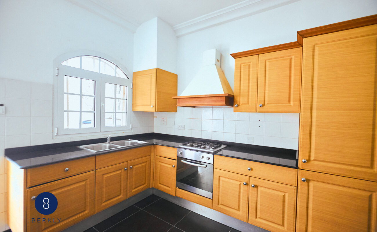 4 Bedroom Terraced Houses (17)