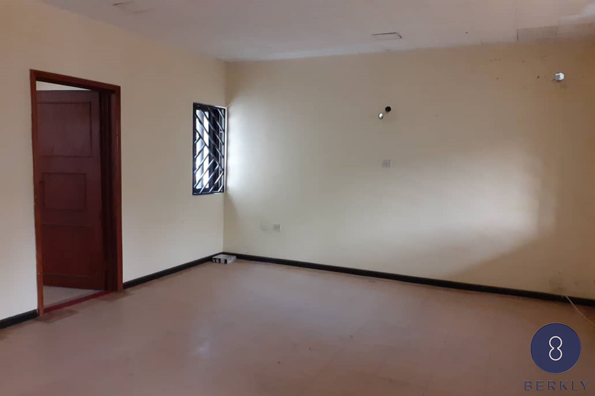 5-Bedroom Fully Detached House (2)