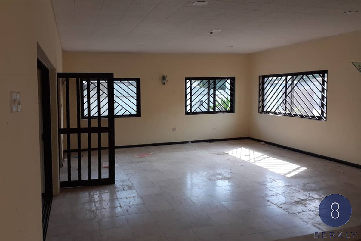 5-Bedroom Fully Detached House (6)